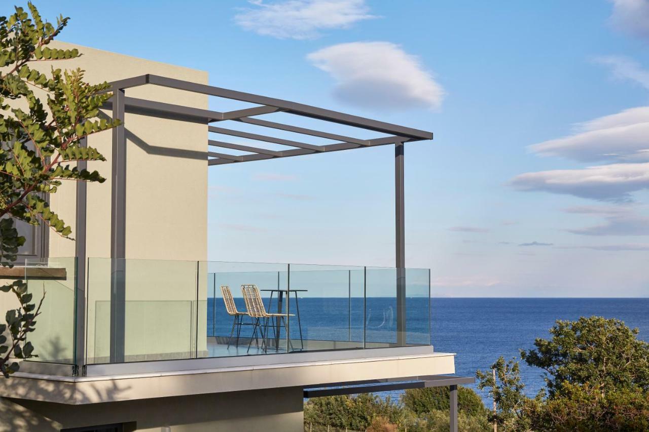 Villa Blue Sea Spathíon Eksteriør bilde