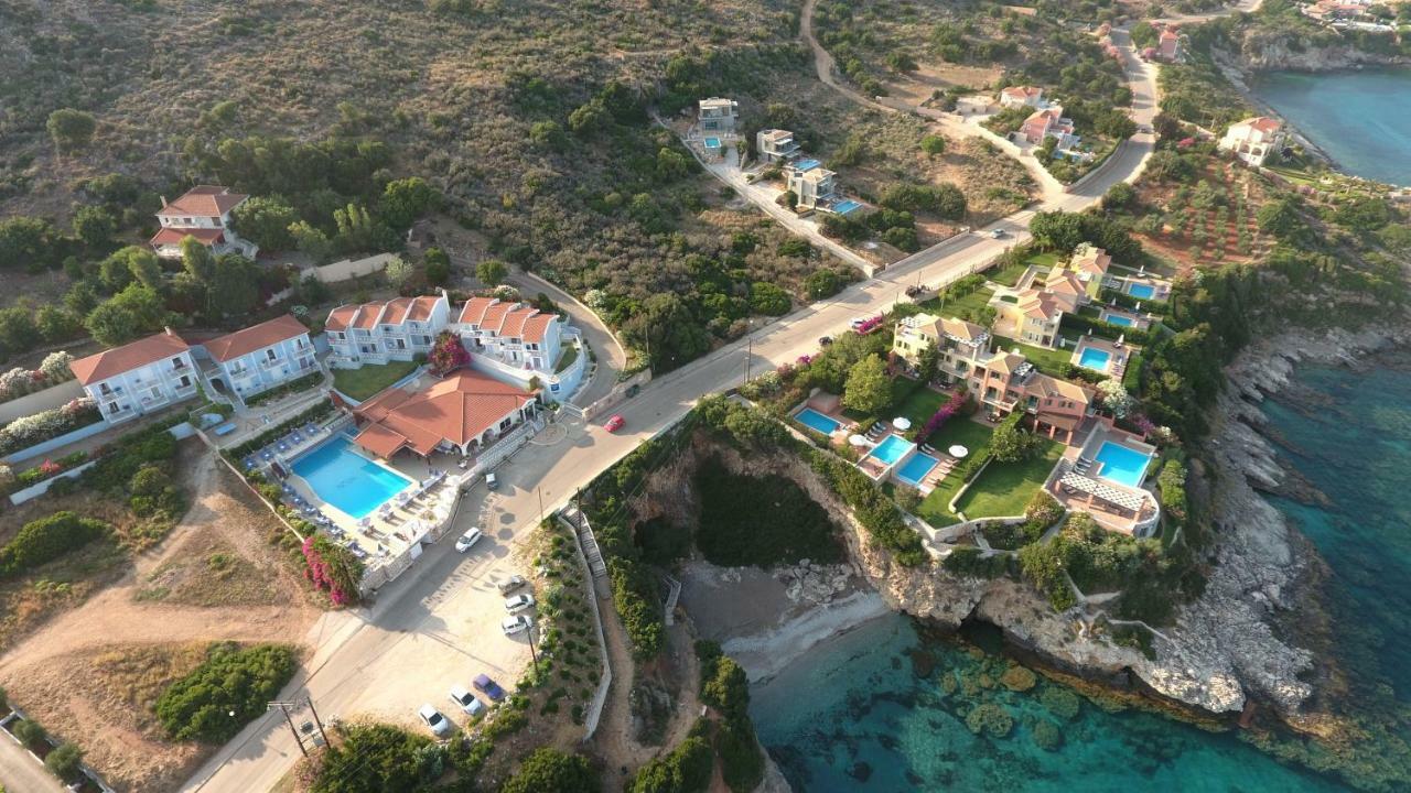 Villa Blue Sea Spathíon Eksteriør bilde