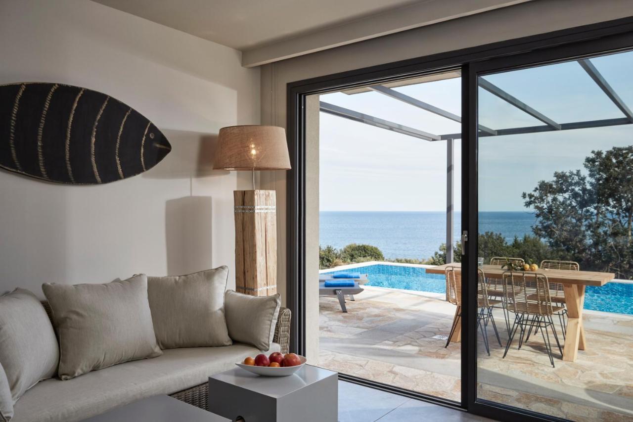Villa Blue Sea Spathíon Eksteriør bilde